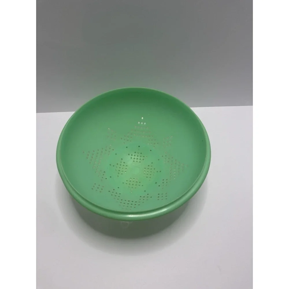 Vintage Tupperware 9
